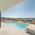 Amerelia Villa *